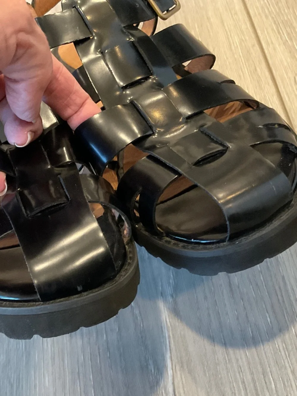 MADEWELL The Cari Fisherman Sandal in Black Size 9.5